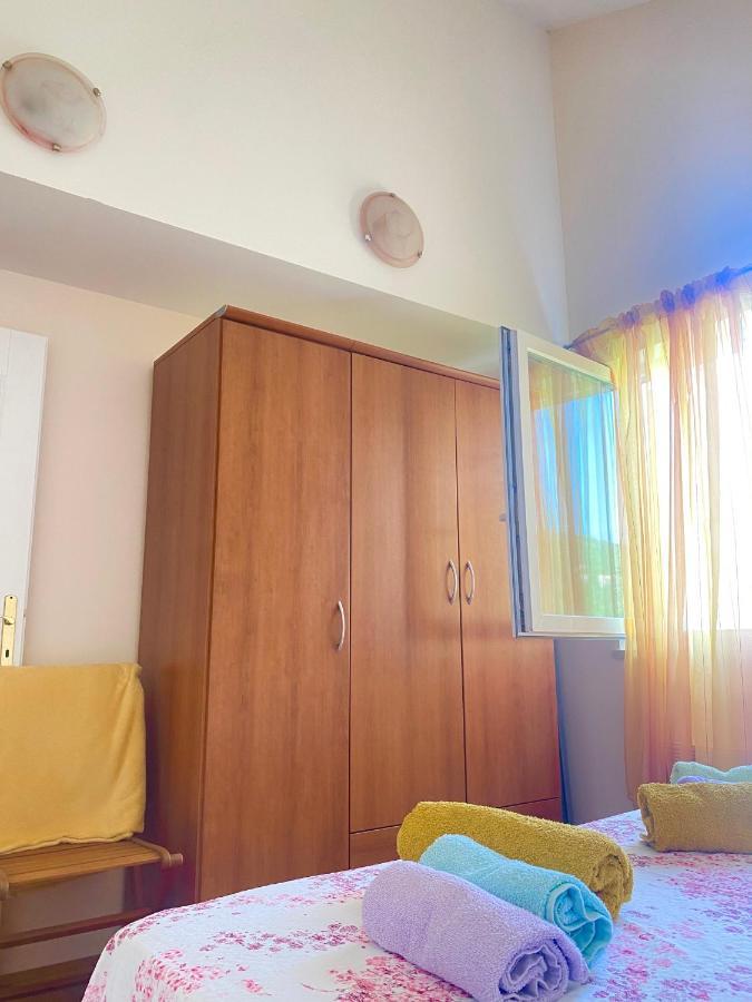דראמליי Apartment Prilaz Obali מראה חיצוני תמונה
