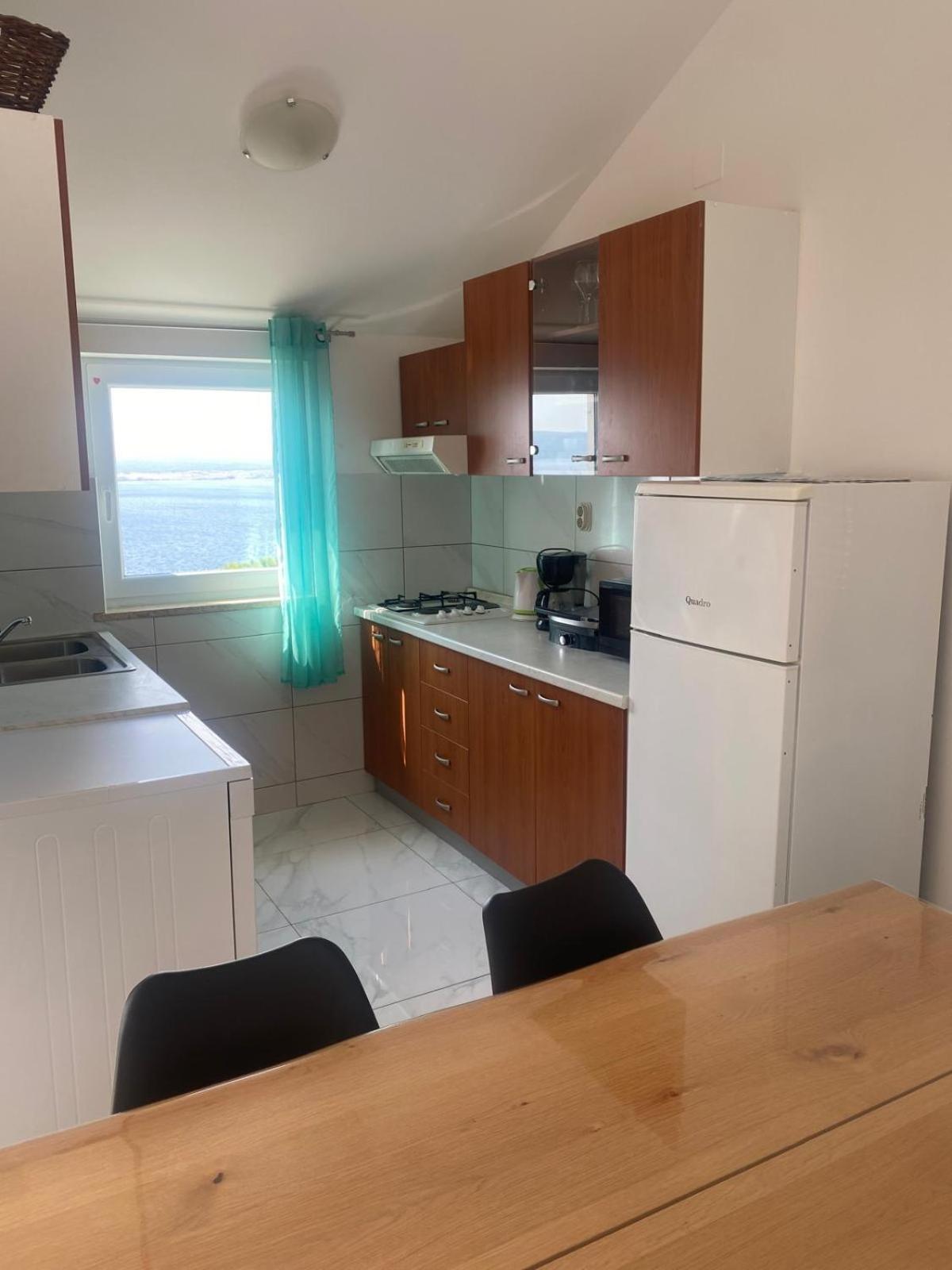 דראמליי Apartment Prilaz Obali מראה חיצוני תמונה